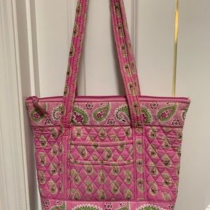 Vera Bradley Retired Pink zippered Tote